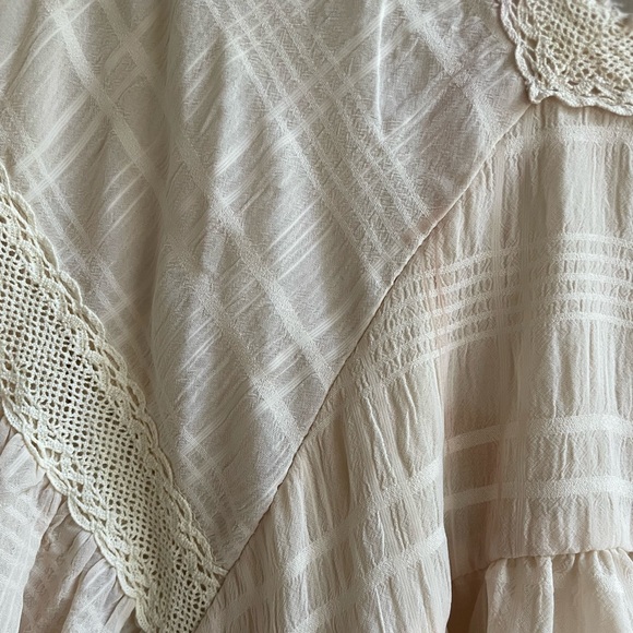 Off white baby-doll style blouse - Picture 2 of 4